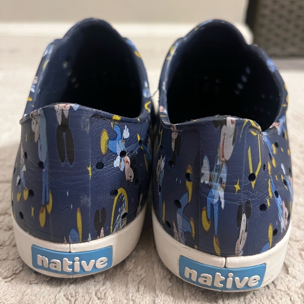 Native x Disney 50th anniversary Shoes - Picture 2 of 6
